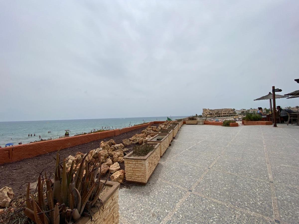 Orihuela Costa 3 Bdr Condo On La Zenia Beach With Patio Eksteriør billede