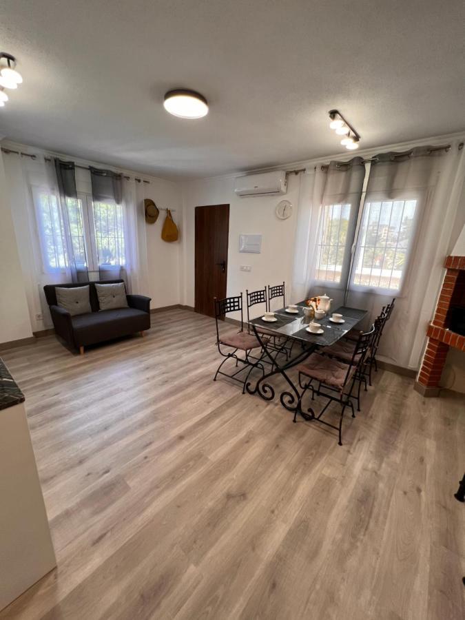 Orihuela Costa 3 Bdr Condo On La Zenia Beach With Patio Eksteriør billede